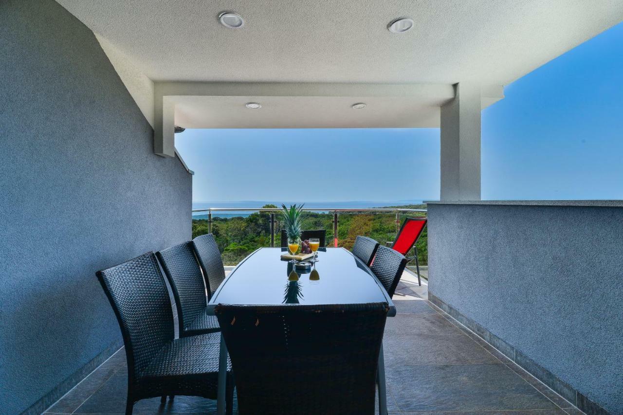 נובליה Royal Apartments מראה חיצוני תמונה